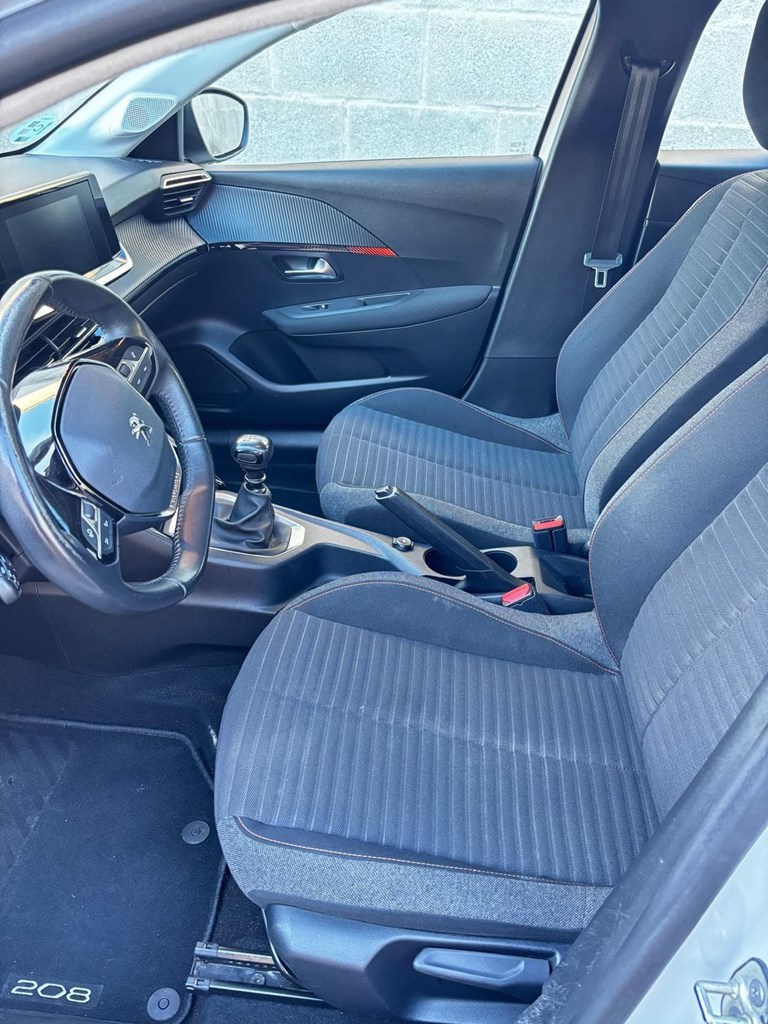 Foto 6 PEUGEOT 208 Diesel 1.5 Blue HDi S&S Active 100